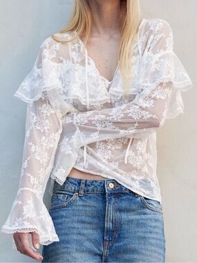 H&M NWT White Embroidered Lace Sheer Blouse Bell Sleeve Size M